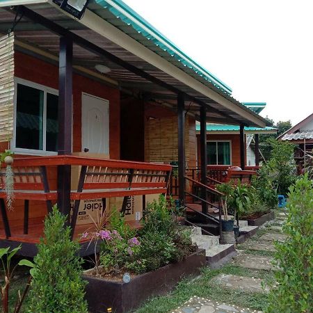 Labelle House Hotel Koh Lanta Bagian luar foto