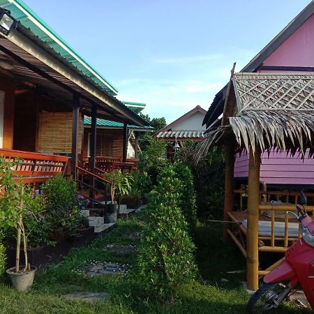 Labelle House Hotel Koh Lanta Bagian luar foto