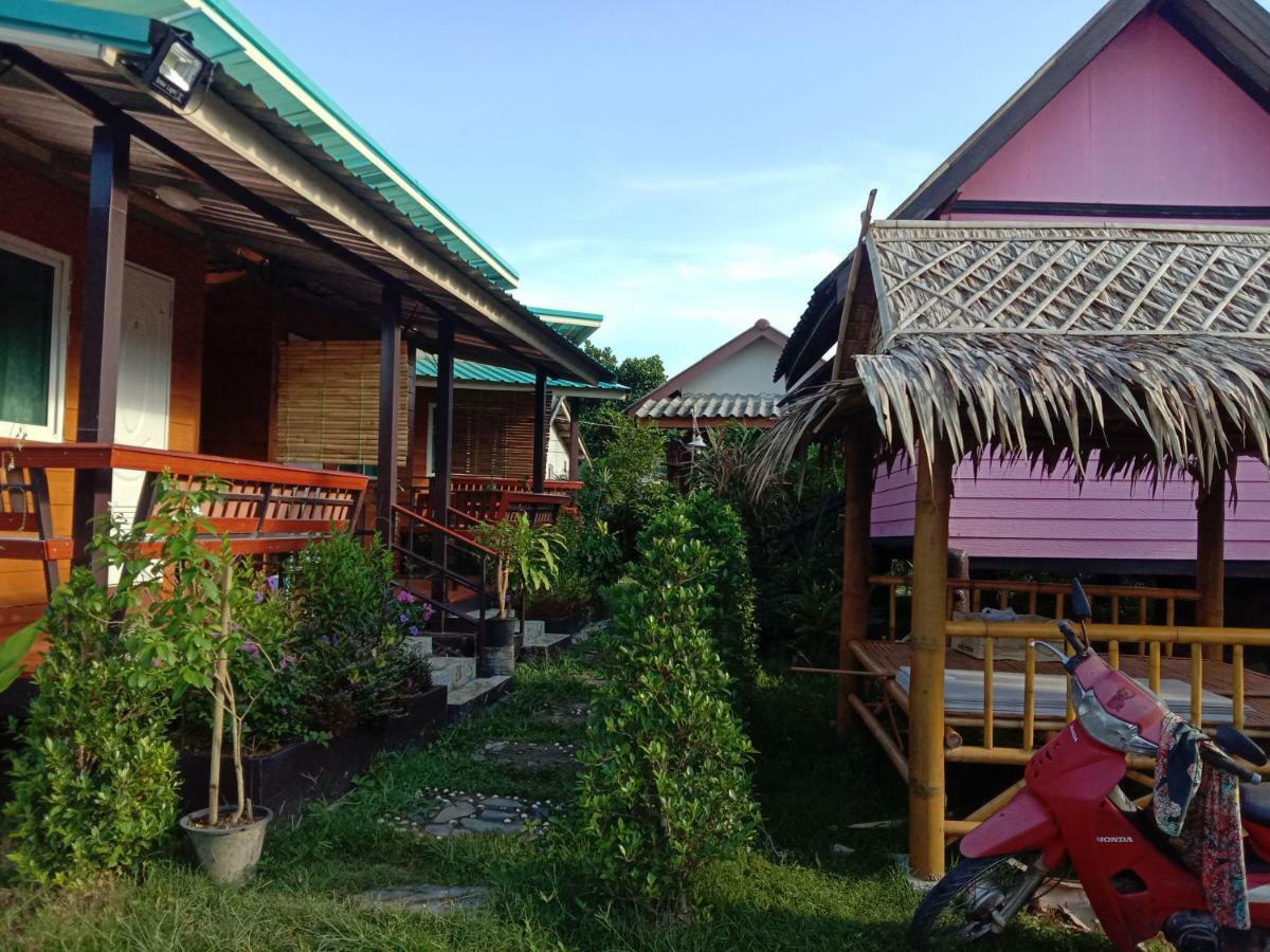 Labelle House Hotel Koh Lanta Bagian luar foto